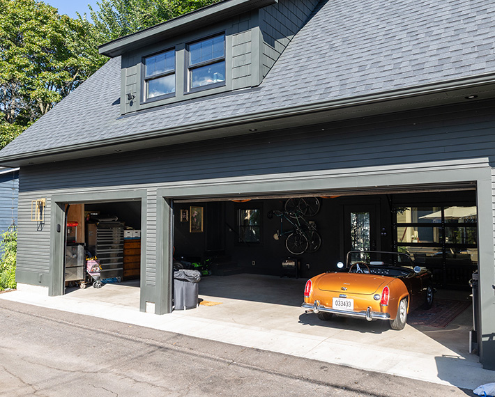 Custom Garage